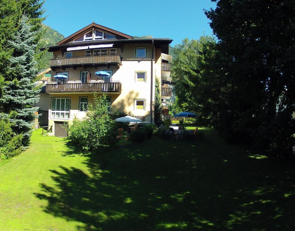 باد هوفغاستين Kur- Und Gastehaus Villa Anna المظهر الخارجي الصورة
