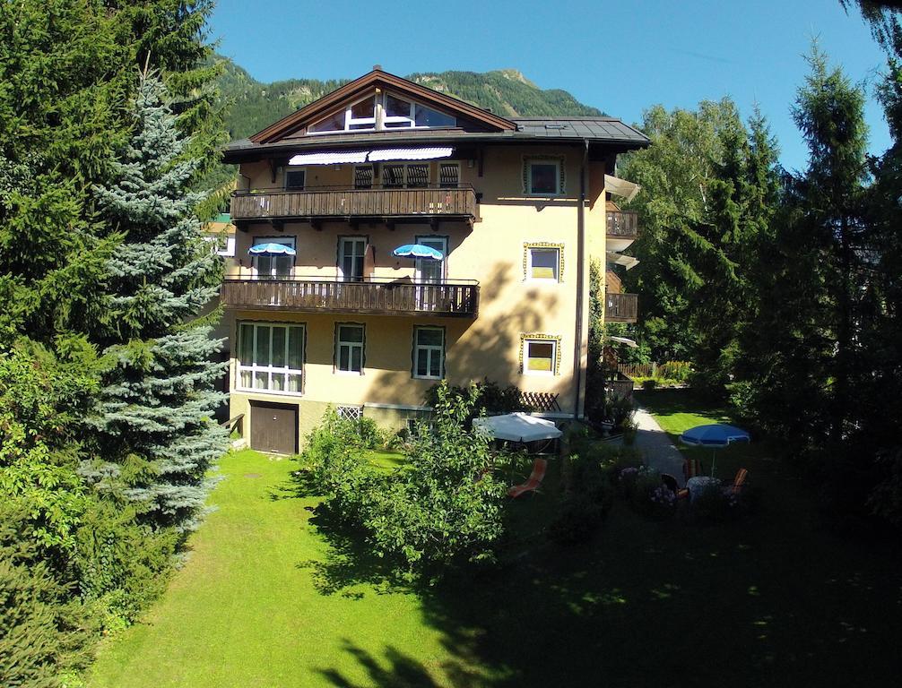 باد هوفغاستين Kur- Und Gastehaus Villa Anna المظهر الخارجي الصورة